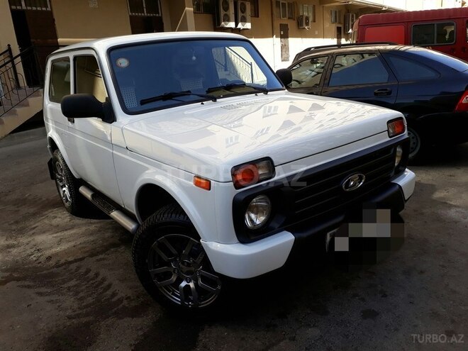 LADA (VAZ) Niva 2015, 10,400 km - 1.7 л - Bakı
