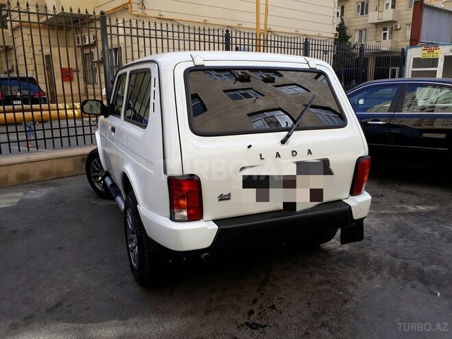 LADA (VAZ) Niva 2015, 10,400 km - 1.7 л - Bakı