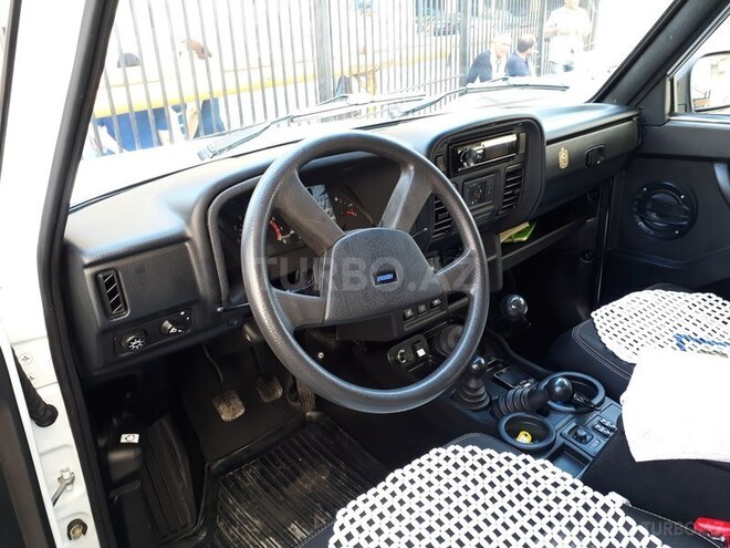 LADA (VAZ) Niva 2015, 10,400 km - 1.7 л - Bakı