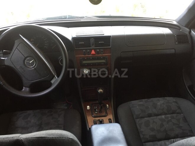 Mercedes C 220 2000, 340,000 km - 2.2 l - Cəlilabad