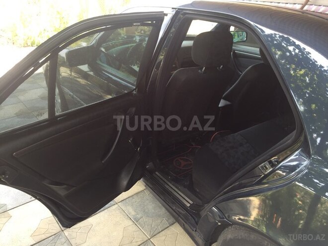Mercedes C 220 2000, 340,000 km - 2.2 l - Cəlilabad