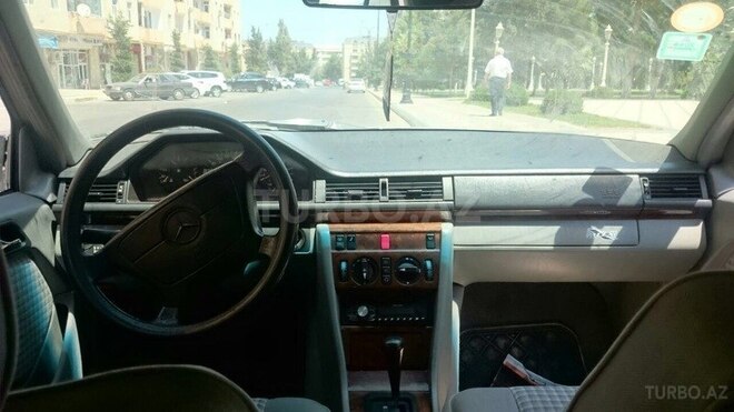Mercedes E 300 1993, 400,000 km - 3.0 л - Bakı