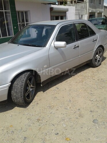 Mercedes C 200 1996, 378,520 km - 2.0 л - Gəncə