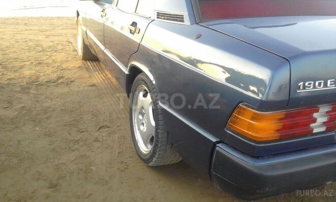 Mercedes 190 1992, 210,460 km - 2.0 l - Bakı
