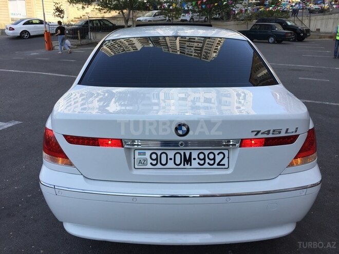 BMW 745 2003, 172,000 km - 4.4 л - Bakı