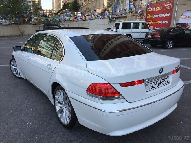 BMW 745 2003, 172,000 km - 4.4 л - Bakı