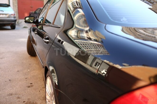 Mercedes E 280 2006, 194,000 km - 3.0 l - Bakı