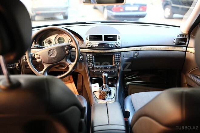 Mercedes E 280 2006, 194,000 km - 3.0 l - Bakı