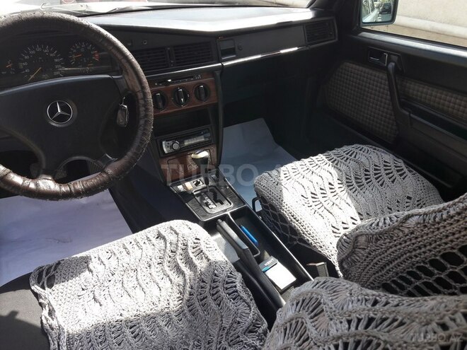 Mercedes 190 1991, 465,985 km - 2.3 л - Bakı