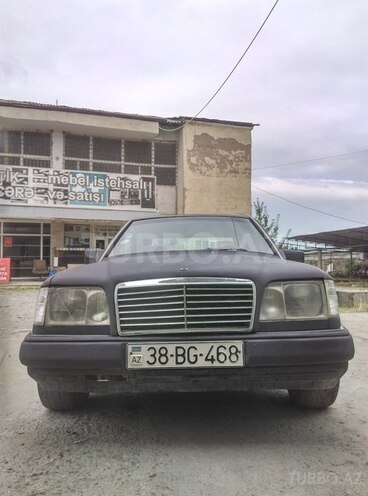 Mercedes E 300 1992, 427,000 km - 3.0 l - Quba