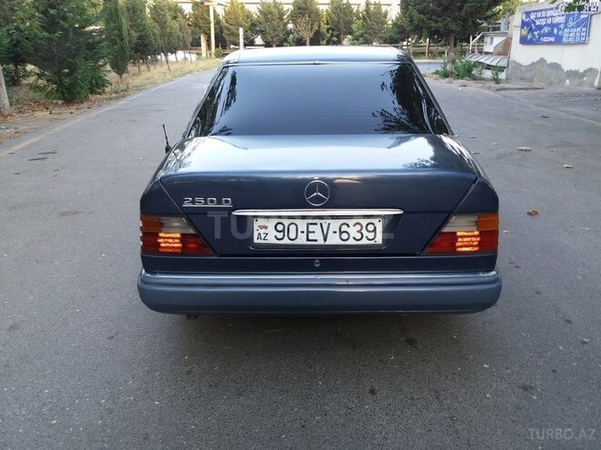 Mercedes E 250 1991, 365,470 km - 2.5 l - Bakı