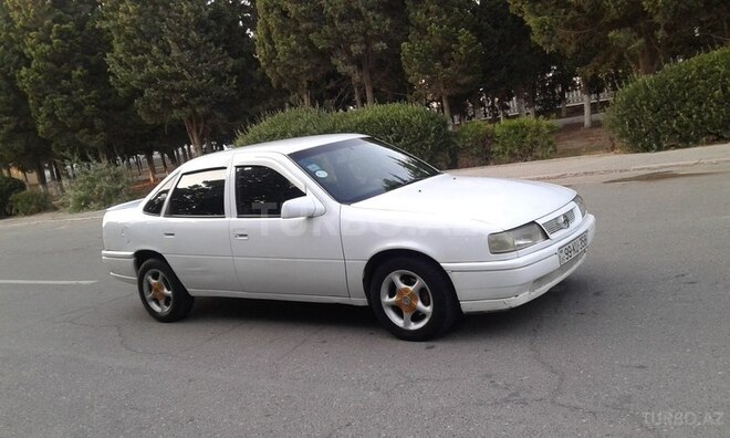 Opel Vectra 1995, 193,000 km - 1.8 l - Sumqayıt