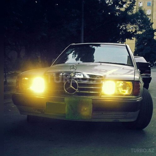 Mercedes E 220 1993, 110,000 km - 0.1 l - Bakı
