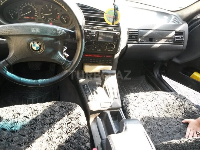 BMW 320 1992, 270,000 km - 2.0 l - Bakı