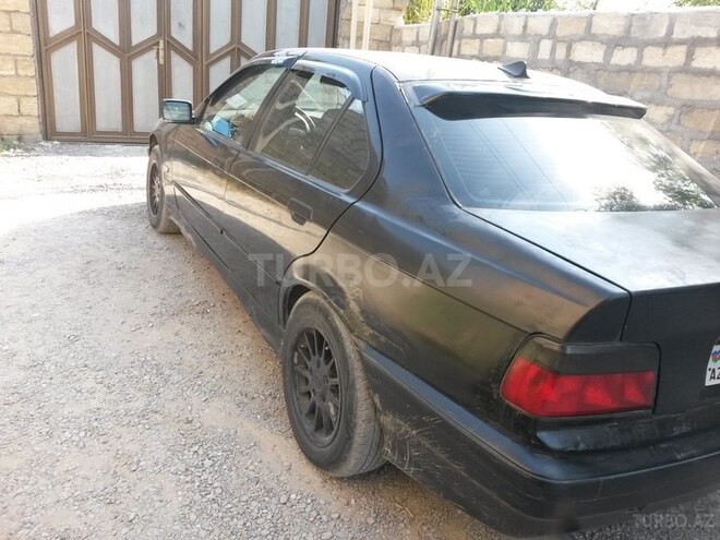 BMW 320 1992, 270,000 km - 2.0 l - Bakı