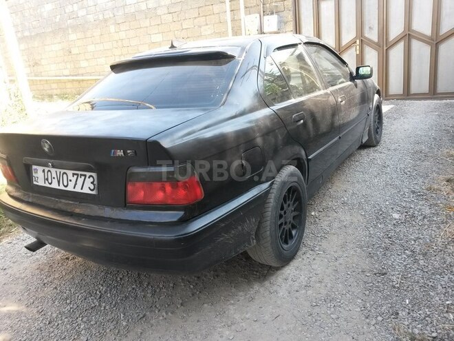 BMW 320 1992, 270,000 km - 2.0 l - Bakı