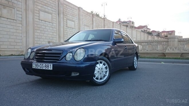 Mercedes E 200 2000, 242,000 km - 2.0 l - Bakı