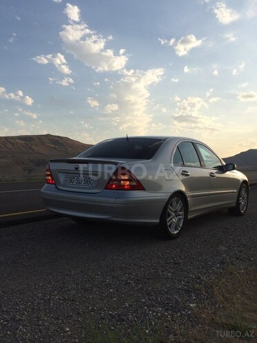 Mercedes C 240 2000, 300,000 km - 2.6 л - Bakı