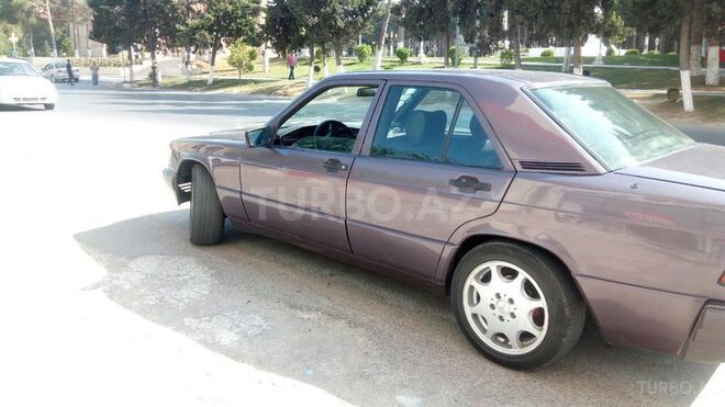 Mercedes 190 1993, 288,300 km - 1.8 l - Bakı