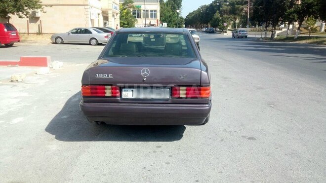 Mercedes 190 1993, 288,300 km - 1.8 l - Bakı