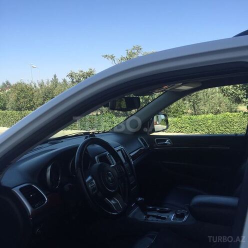 Jeep Grand Cherokee 2011, 95,000 km - 3.6 л - Bakı