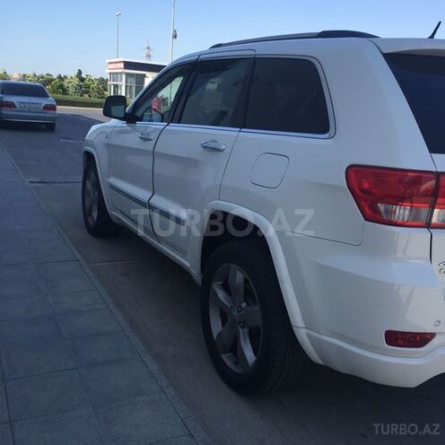 Jeep Grand Cherokee 2011, 95,000 km - 3.6 л - Bakı