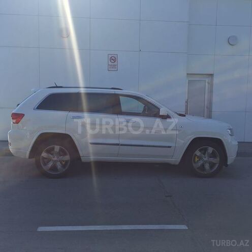 Jeep Grand Cherokee 2011, 95,000 km - 3.6 л - Bakı