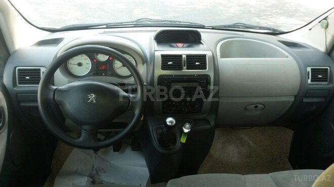 Peugeot  2012, 101,000 km - 2.0 л - Bakı