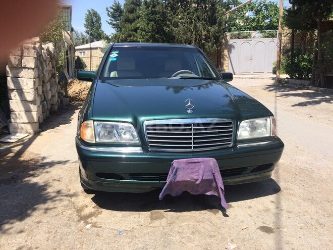 Mercedes C 230 2000, 240,000 km - 2.3 l - Bakı