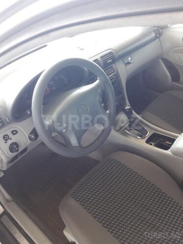 Mercedes C 240 2001, 101,000 km - 2.4 л - Bakı