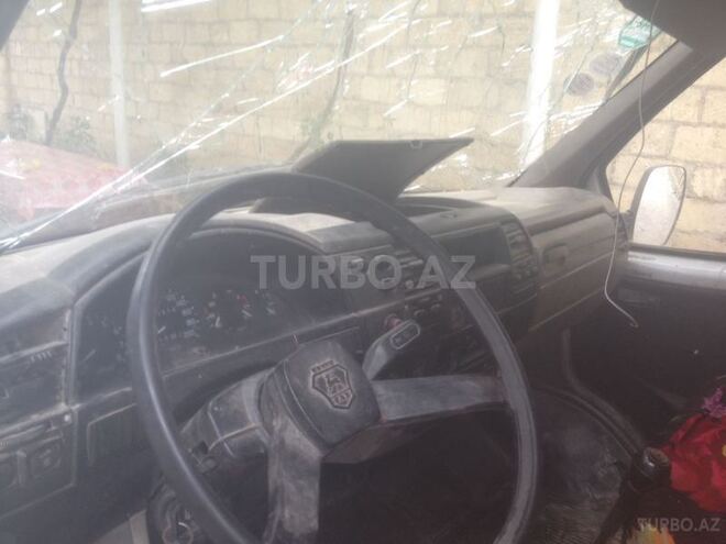 GAZ 2705 2003, 1,254 km - 2.5 l - Quba