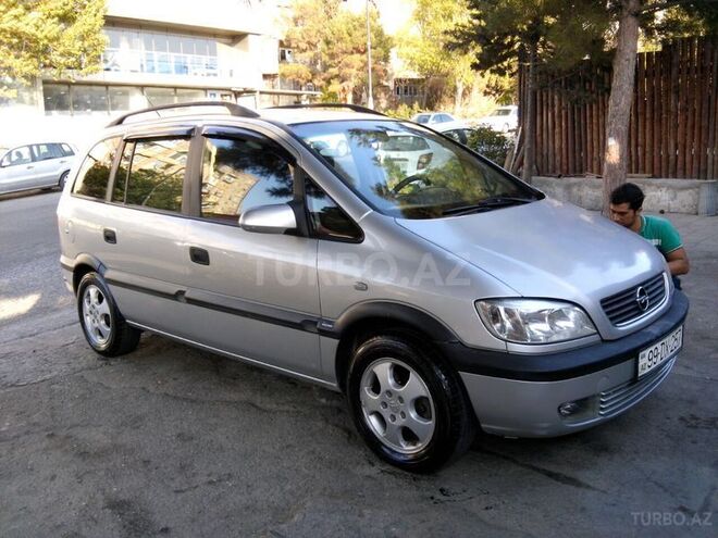 Opel Zafira 2000, 247,000 km - 1.8 l - Bakı