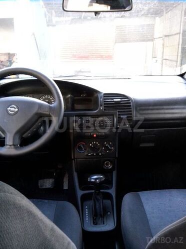 Opel Zafira 2000, 247,000 km - 1.8 l - Bakı
