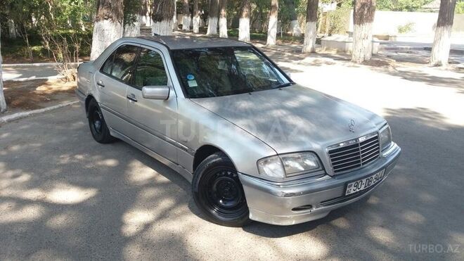 Mercedes C 240 2000, 197,000 km - 2.4 l - Sumqayıt
