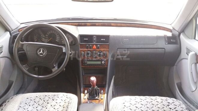 Mercedes C 240 2000, 197,000 km - 2.4 l - Sumqayıt