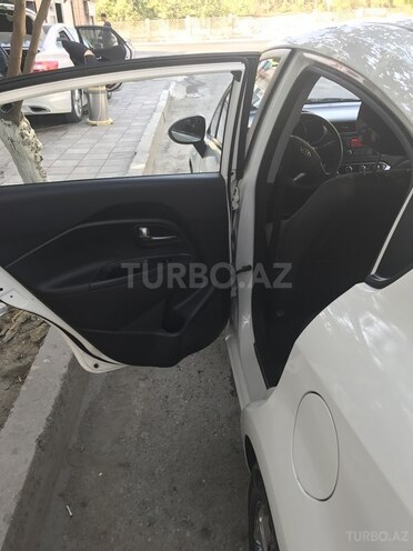 Kia Rio 2011, 125,000 km - 1.4 l - Bakı