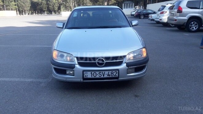 Opel Omega 1998, 256,000 km - 2.0 л - Sumqayıt