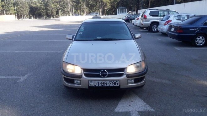 Opel Omega 1998, 267,000 km - 2.0 л - Sumqayıt