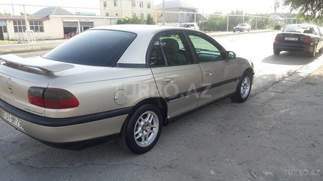 Opel Omega 1998, 267,000 km - 2.0 л - Sumqayıt