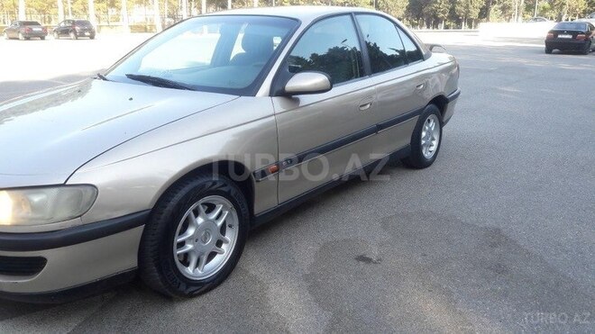 Opel Omega 1998, 267,000 km - 2.0 л - Sumqayıt