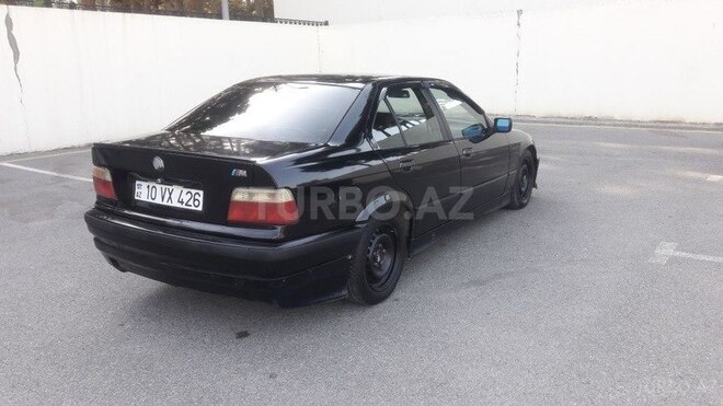 BMW 318 1994, 269,000 km - 1.8 л - Sumqayıt