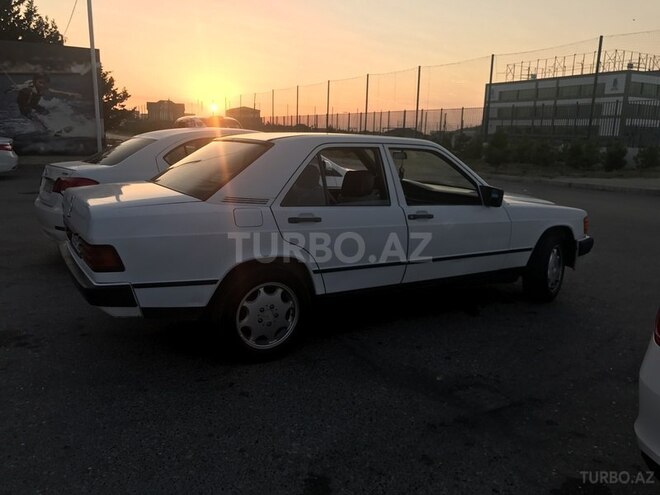 Mercedes 190 1988, 453,878 km - 2.0 l - Bakı