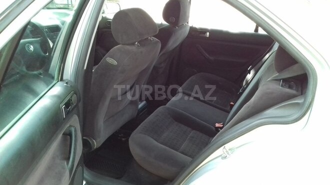 Volkswagen Jetta 2002, 149,223 km - 2.0 l - Bakı