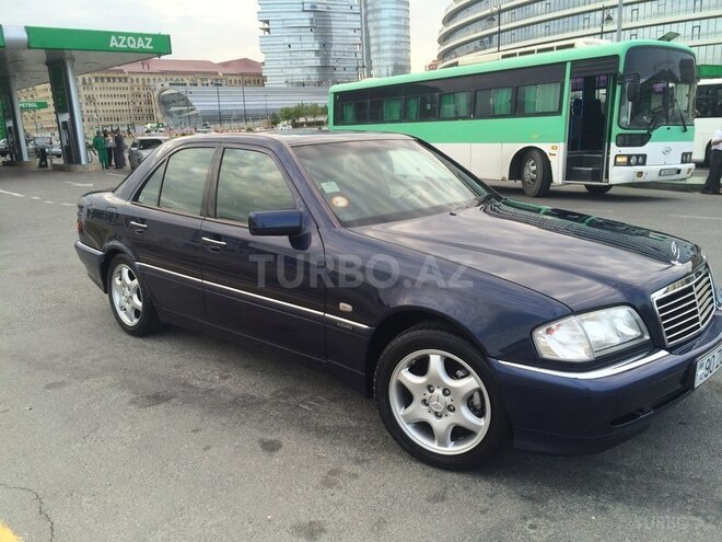 Mercedes C 240 1999, 190,000 km - 2.4 л - Bakı