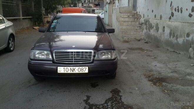 Mercedes C 180 1994, 250,000 km - 1.8 l - Bakı