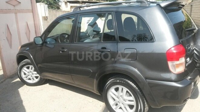 Toyota RAV4 2003, 130,000 km - 2.0 l - Goranboy