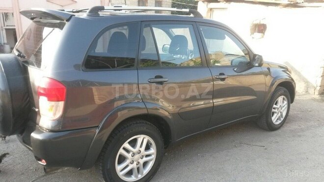 Toyota RAV4 2003, 130,000 km - 2.0 l - Goranboy