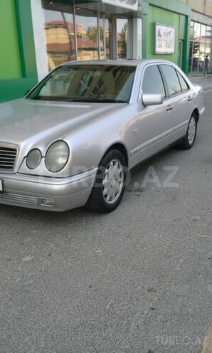 Mercedes E 300 1997, 350,000 km - 3.0 л - Bakı