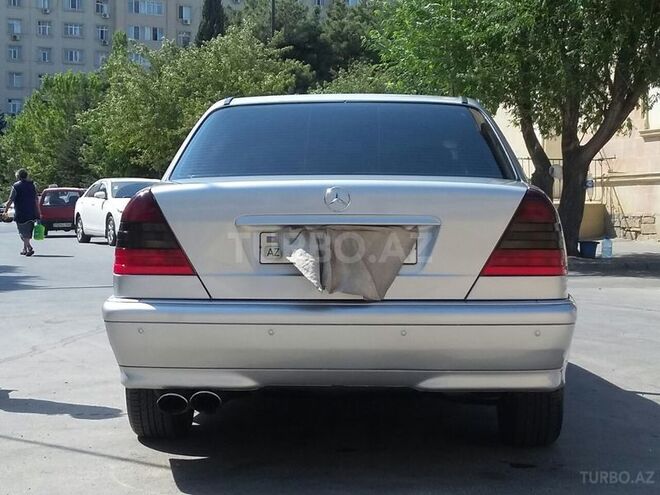 Mercedes C 200 1997, 262,500 km - 2.0 л - Bakı