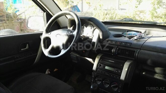 Land Rover Freelander 2004, 206,048 km - 2.5 l - Şəki